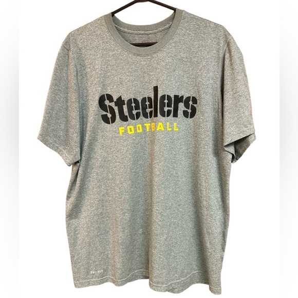 NFL Dri-Fit On Field Apparel Steelers Football Polyester Short Sleeved Tee XL - Picture 1 of 6